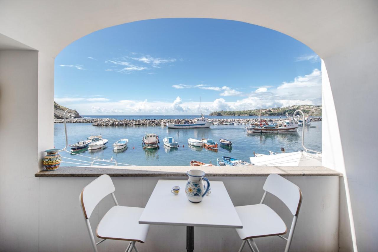 Casa Cinzia In Marina Di Corricella Vila Procida Exterior foto