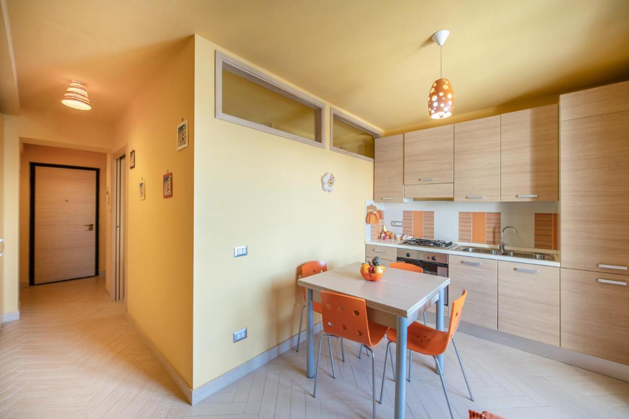 Casa Cinzia In Marina Di Corricella Vila Procida Exterior foto